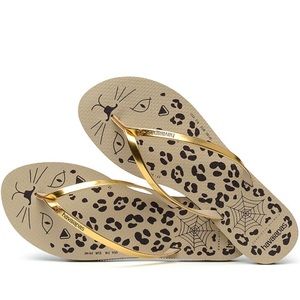 Charlotte Olympia x Havaianas flip flops. Limited edition. Brand new in box.